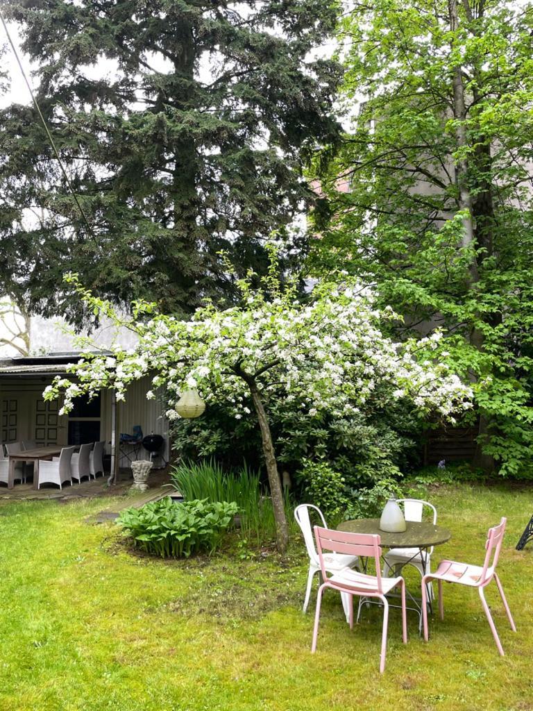 Apartament Haus Mit Tuermchen Solingen Zewnętrze zdjęcie